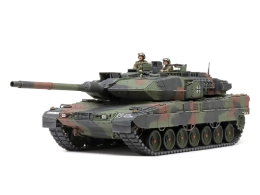 Image 208: 1/35 GERMAN MAIN BATTLE TANK LEOPARD 2 A7V